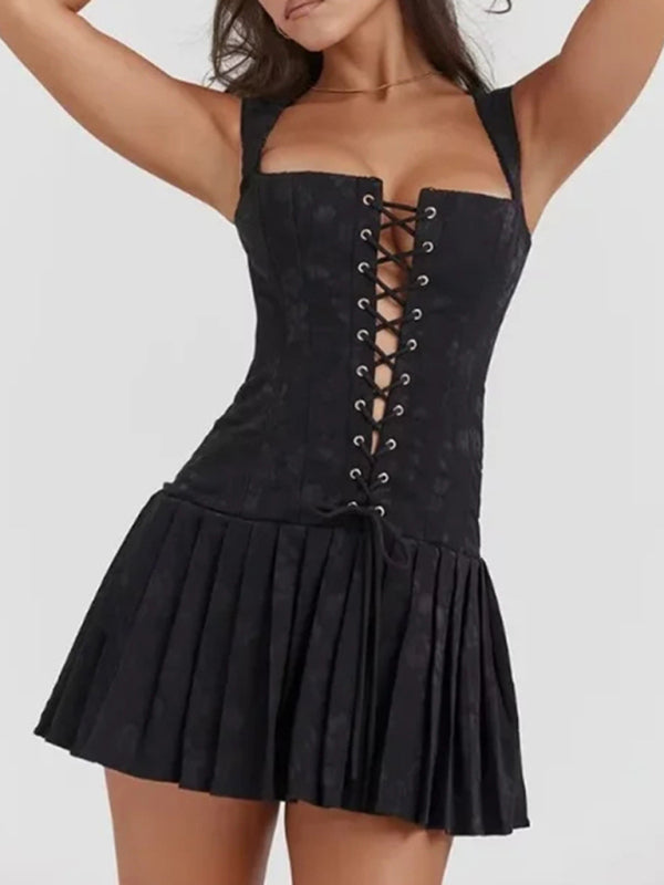 Sexy hot girl strappy high-waisted low-cut suspender pleated embroidered short dress