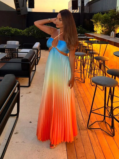 Gradient color halter neck pleated fashion long skirt ladies beach holiday dress